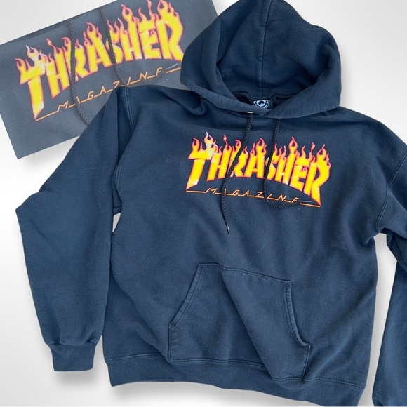 𝅺Thrasher Magazine Black Hooded Sweatshirt - Picture 1 of 11